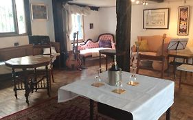 Swanhouse